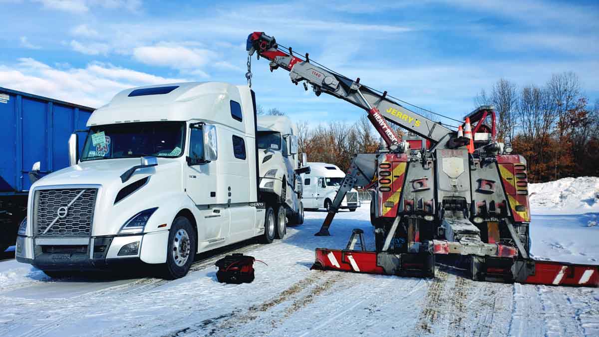 Heavy Towing Cadillac MI